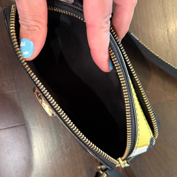 Marc Jacobs Crossbody Bag - Picture 3 of 7